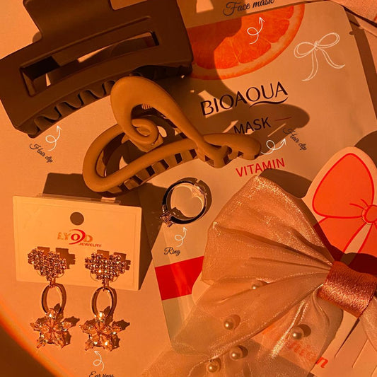 Cocoa charm hamper